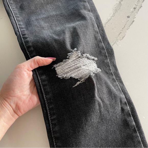 Levi's Sculpt High Rise Jeans - Picture 8 of 15